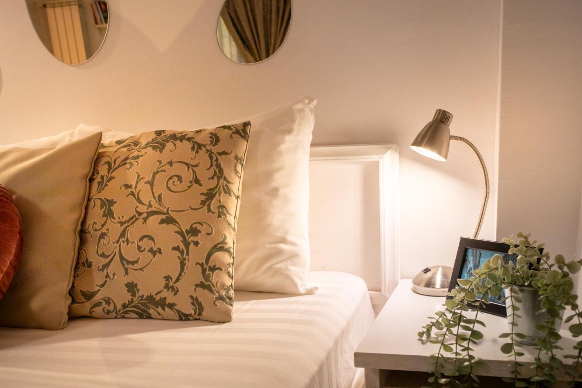 2Br Apartment At Piata Natiunilor Unite: Perfect For City Center Stays 布加勒斯特 外观 照片