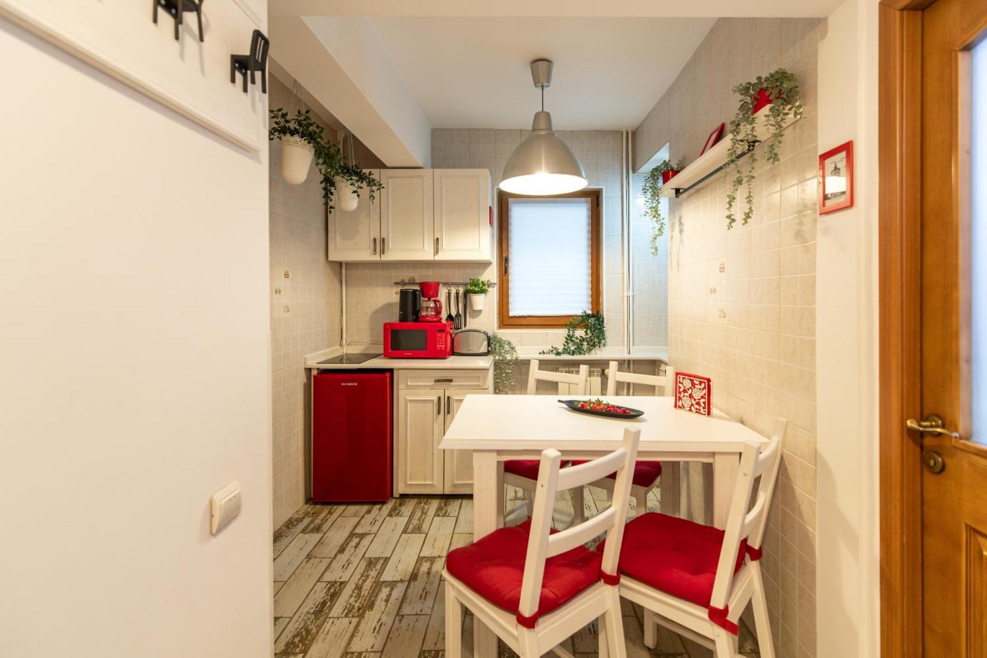 2Br Apartment At Piata Natiunilor Unite: Perfect For City Center Stays 布加勒斯特 外观 照片
