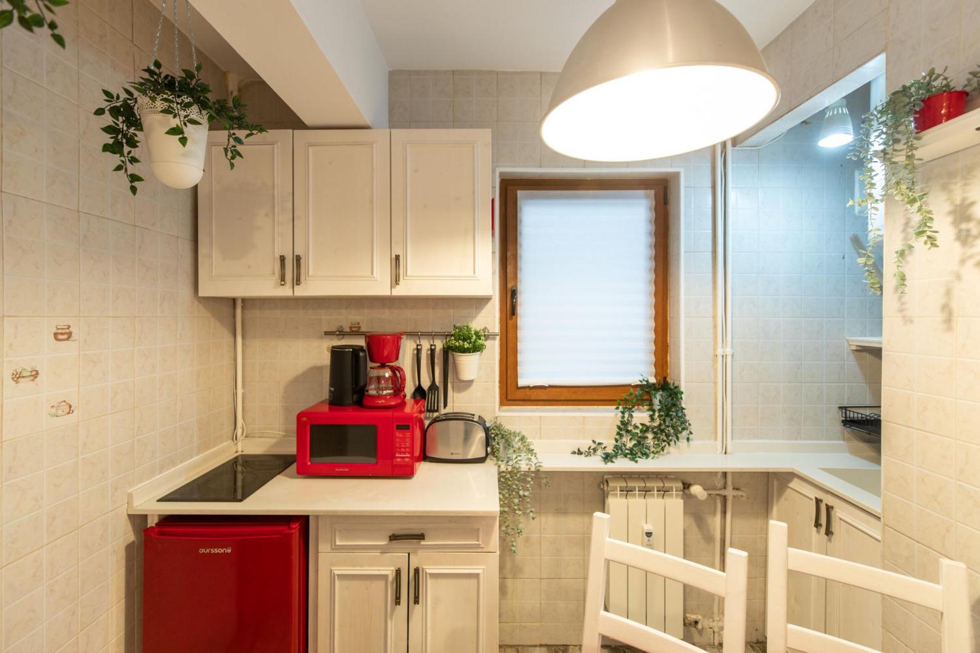 2Br Apartment At Piata Natiunilor Unite: Perfect For City Center Stays 布加勒斯特 外观 照片