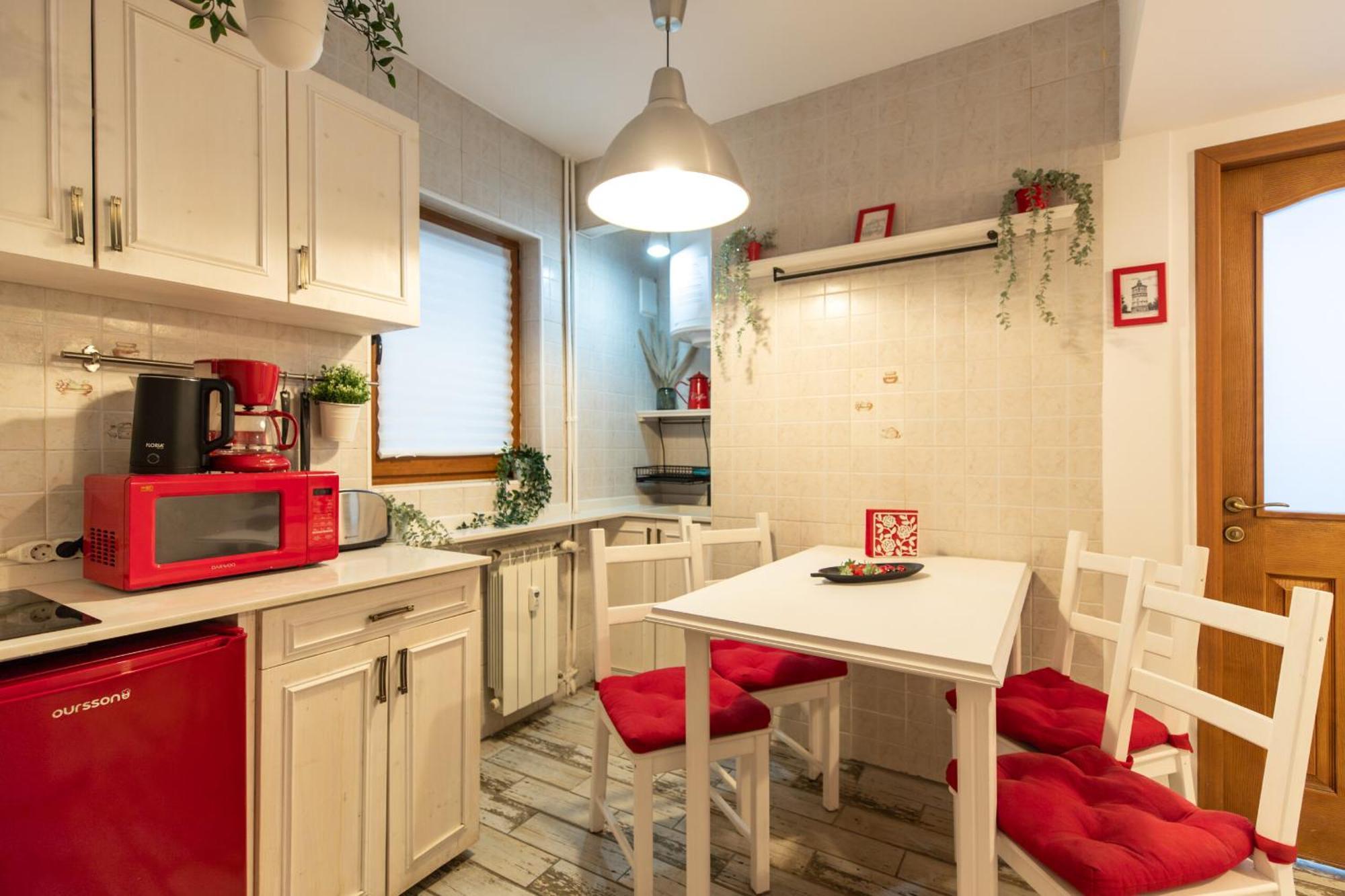2Br Apartment At Piata Natiunilor Unite: Perfect For City Center Stays 布加勒斯特 外观 照片