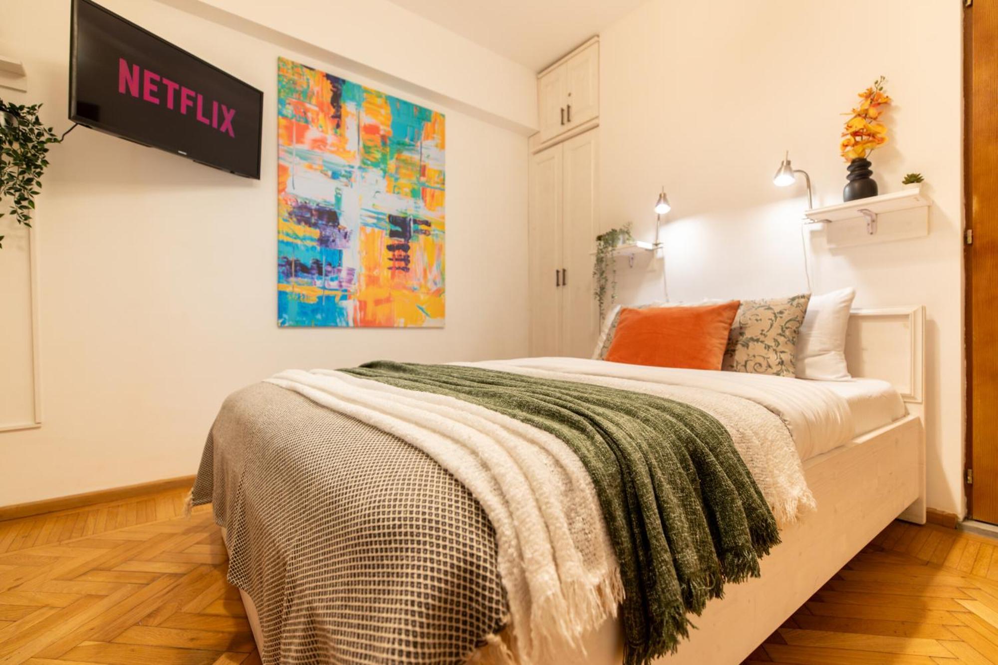 2Br Apartment At Piata Natiunilor Unite: Perfect For City Center Stays 布加勒斯特 外观 照片